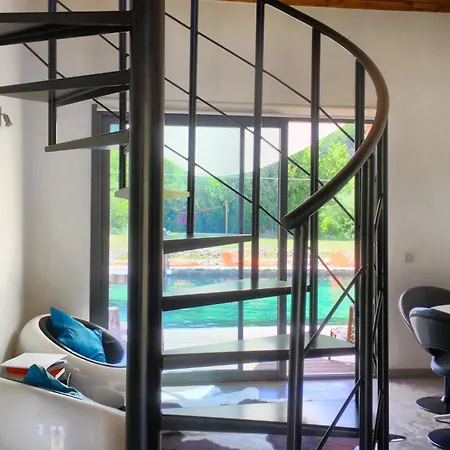 Divinessence Lodge La Roche-sur-le-Buis